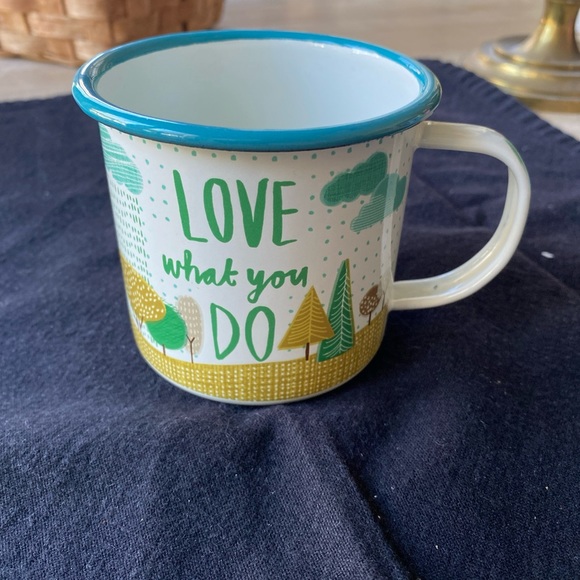 The Thoughtful Gardner Enameled Mug - Picture 1 of 5
